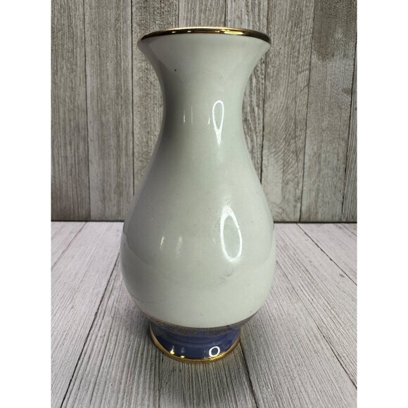Vintage Wien Austria Handarbeit Bud Vase Porcelain Gold Rim 6.75'' Tall - Picture 3 of 9